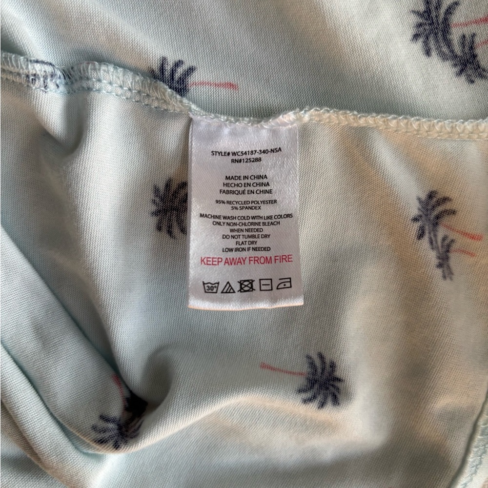 Rae Dunn palm Tree Capri PJ set- small - Picture 8 of 8